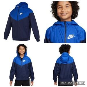 Nike Older Kids Full Zip Windrunner Jacket size XL